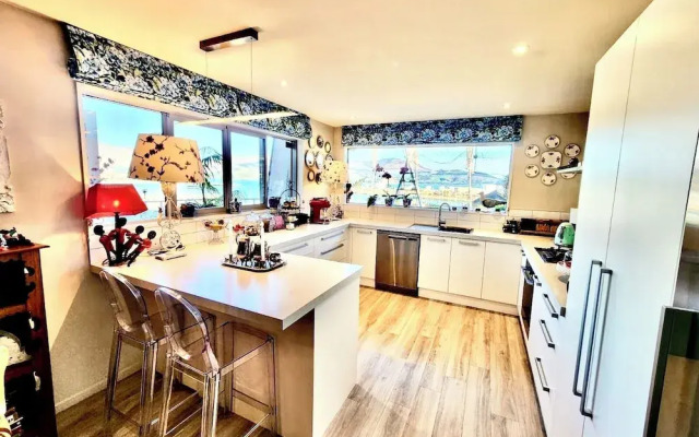 Lyttelton Boatique House