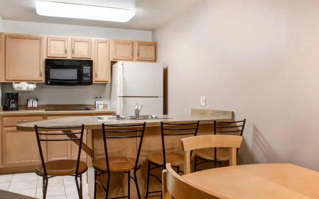 Timber Ridge Lodge and Waterpark