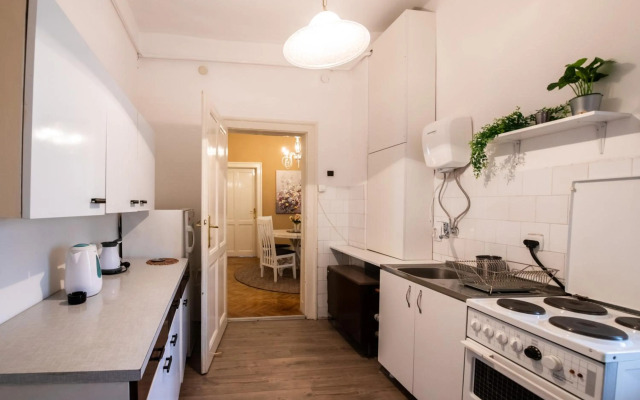 Neimar Apartment with Wi-Fi and parking