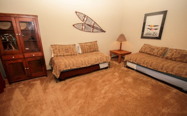 Mountainback #42, Loft, Corner 2 Bedroom Condo