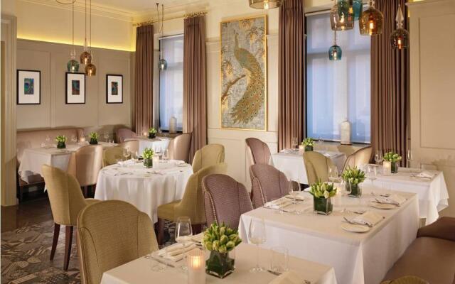 Taj 51 Buckingham Gate, Suites and Residences