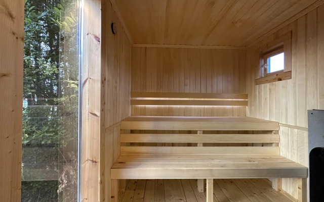 Загородный дом с баней на дровах