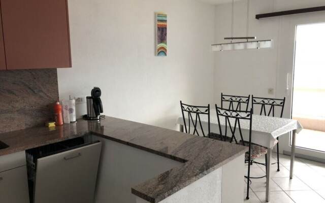 Holiday Apartment Casa Chimp 1