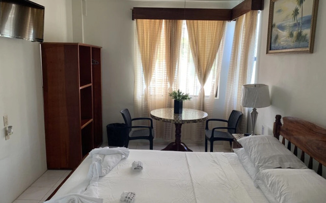 Fernando's Seaside Guest House