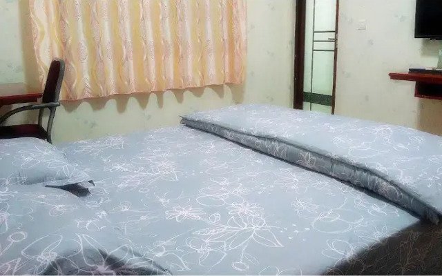 Guanghan Sunshine Hostel