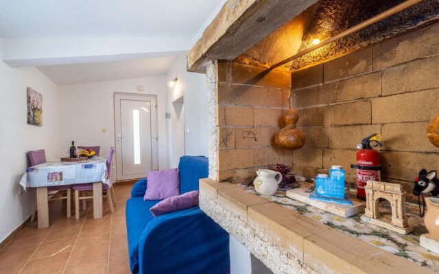 Nice Home in Pula With Wifi and 1 Bedrooms