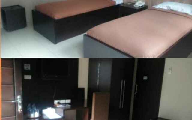 Puri 56 Hotel & Resto