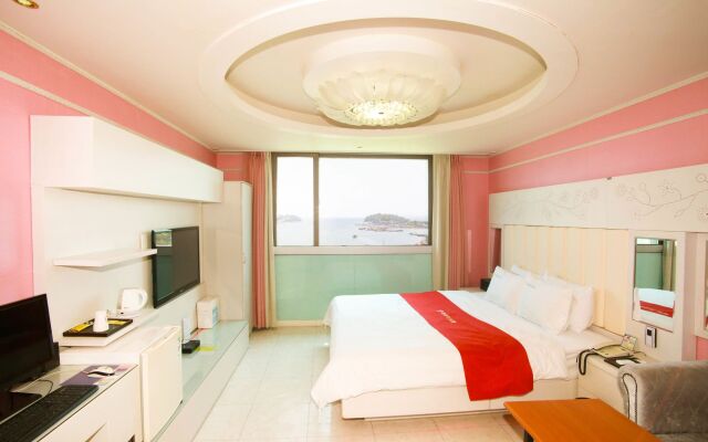 Yeosu Beach Hotel