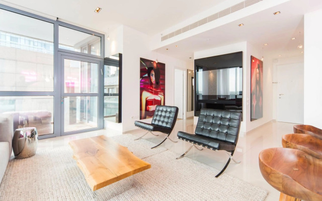 4 Bedroom Rotschild Tower