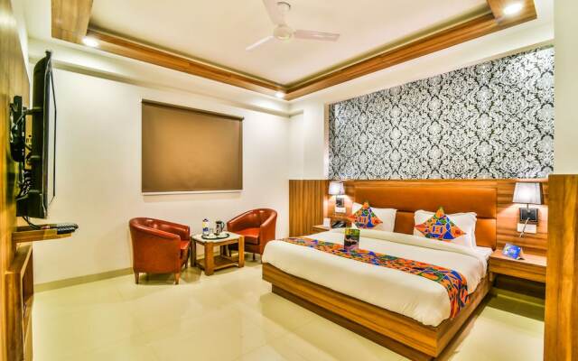 FabHotel Rove
