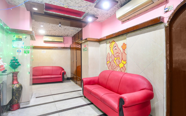 FabExpress Gardenia – Lobby – Kolkata