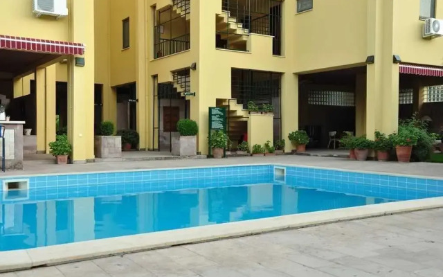 Palm Court Suites