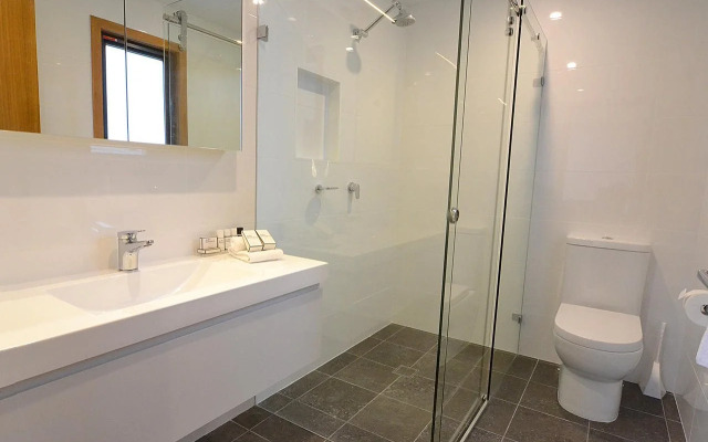 Novotel Lake Crackenback Resort & Spa