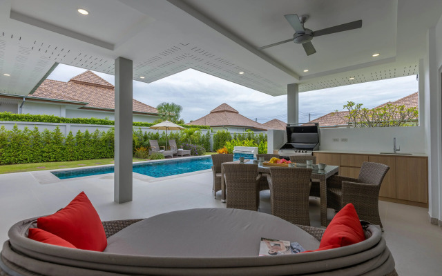 Private 3 Bedroom Pool Villa MS22