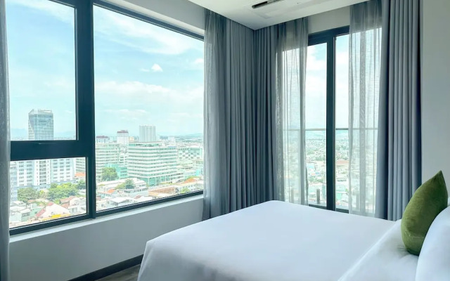 Centre Point Danang Hotel & Residence