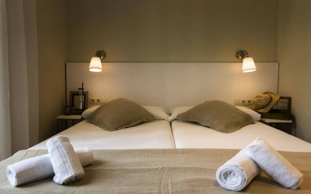 Palau de la Musica Apartments