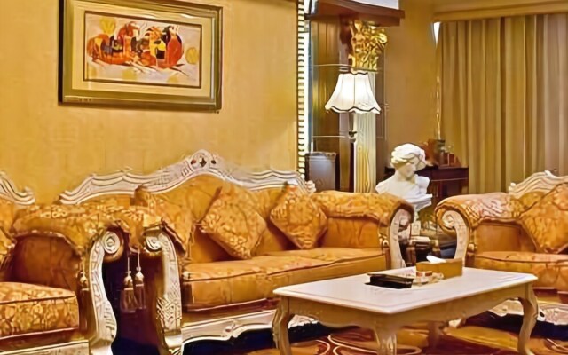 Huahai Hotel
