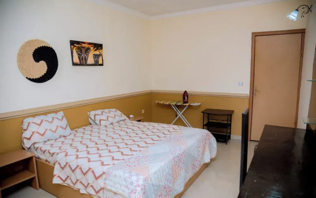 Vista Safaris Apartment