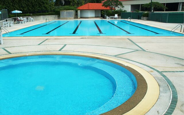 Seastar Hotel And Service Apartment