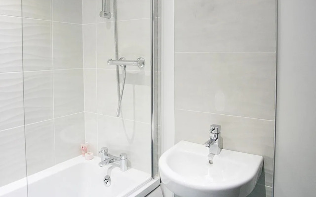 Coast & City Apartments