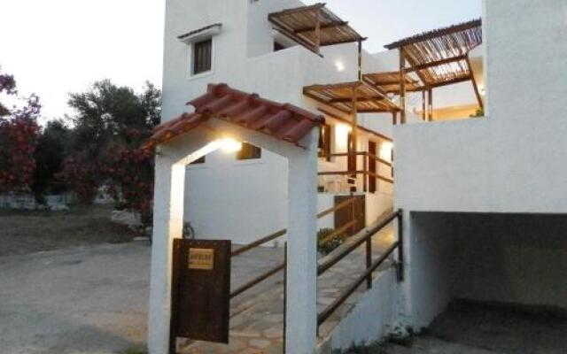 Aeolos Hotel Apartments