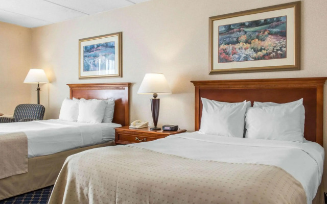 Clarion Hotel & Conference Center