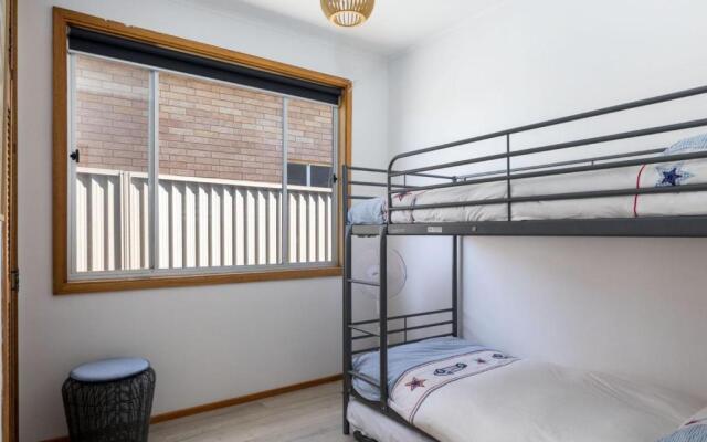 SPINDRIFT Kiama and Surrounds 4pm check out Sundays