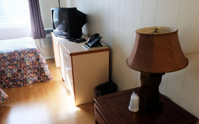 Pemberton Hotel