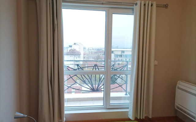 One Bedroom Apartment 46- Trakia 54 А