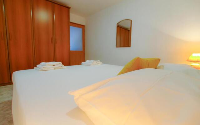 Murter-Slanica Beach id 928