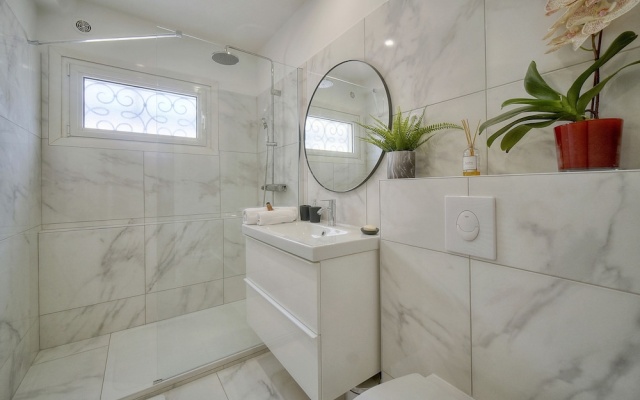 Ref 435345 in Cannes