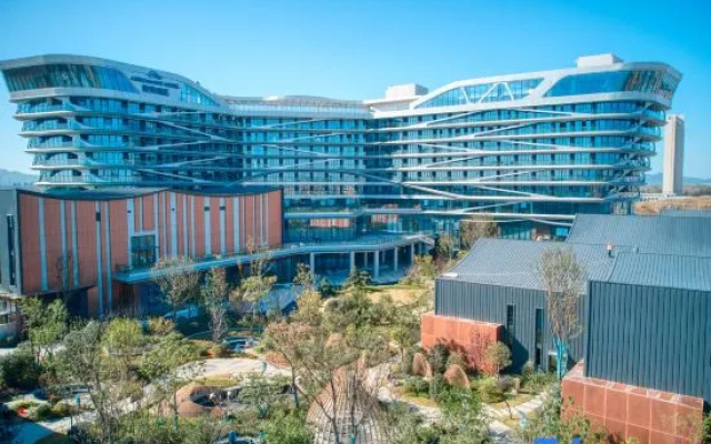Xiangyang Yunhai Hotel