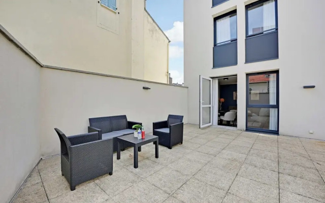 Elegant Apartment With Terrace - 1br/4p- Vanves
