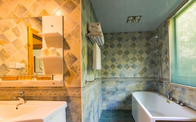 Tong Lu Ye Du Li Cun