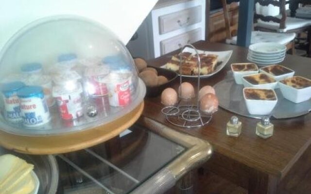 Le Relais De Launay
