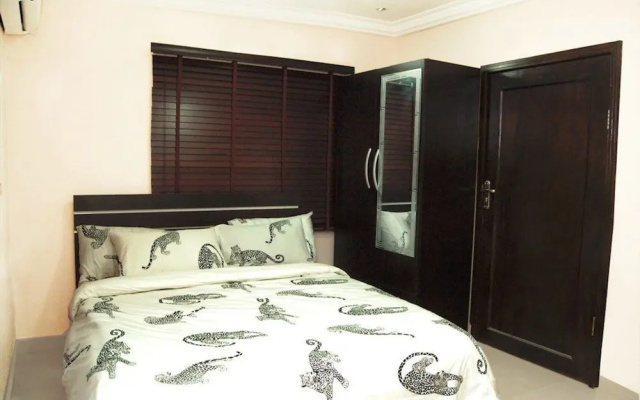 Wendo Court Apartments
