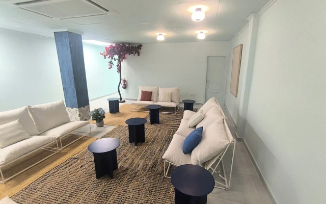 Carmen Beach Hostel Cullera