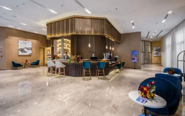 Suning Auraya Hotel (Suning Plaza Store, Langyashan, Chuzhou)
