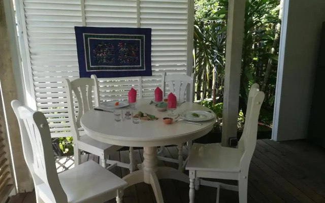 la case dentelle bungalow