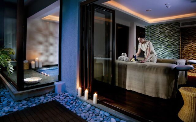 Azia Resort and Spa
