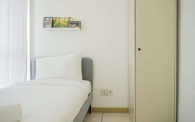 Comfort 2Br Apartment At M-Town Residence