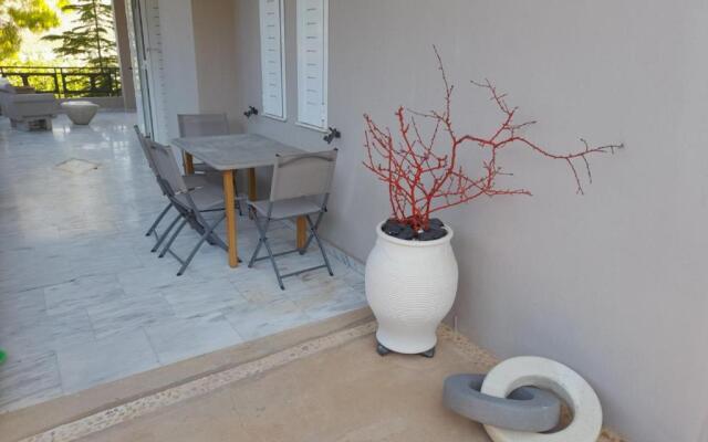 Suite with garden