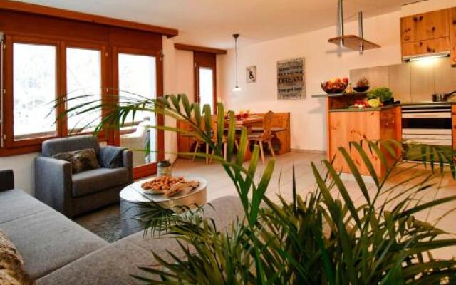 Lakeside - 3.5 Zimmer Ferienwohnung am Laaxersee