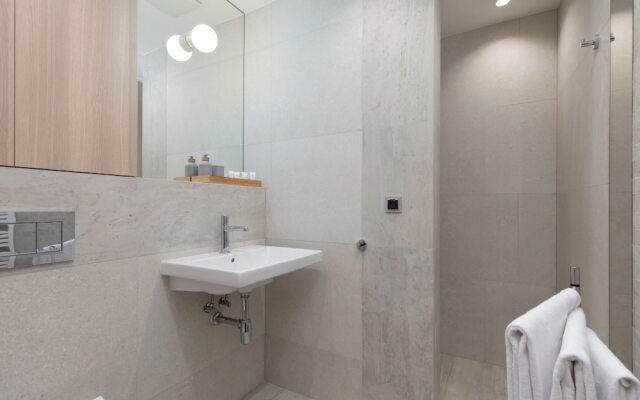 Solaris 25 m to the Beach by Renters