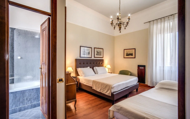 Hotel della Torre Argentina