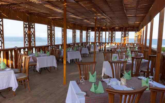 Parrotel Beach Resort