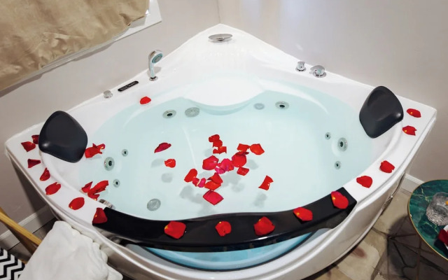 Quiet Mind Mountain Lodge, Retreat and Spa