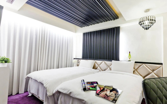 The Longstay Hotel