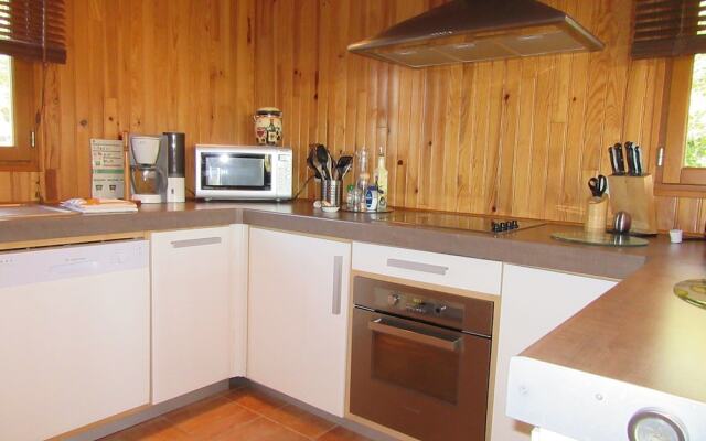 Secluded holiday home with dishwasher, close to Sarlat