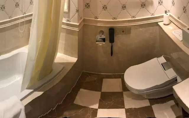 Hengshan Picardie Hotel